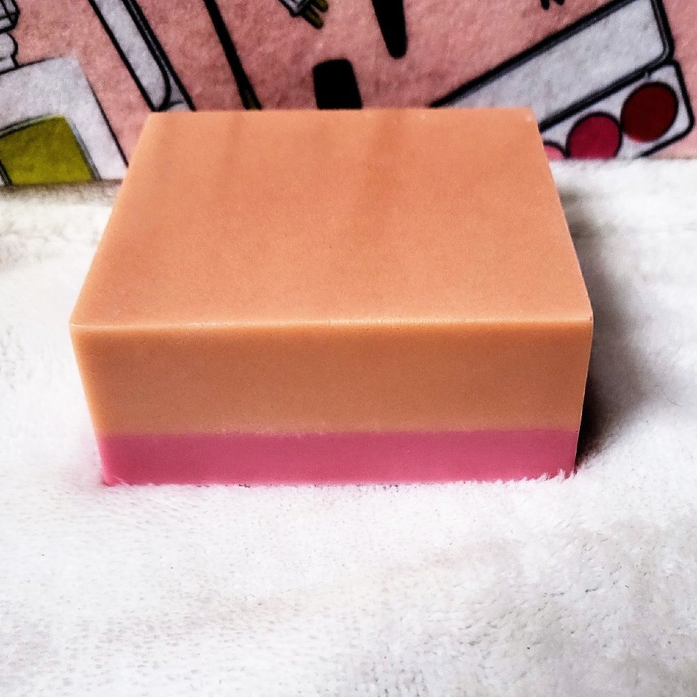 Strawberry Mocha Cafe scented Goats Milk Soap